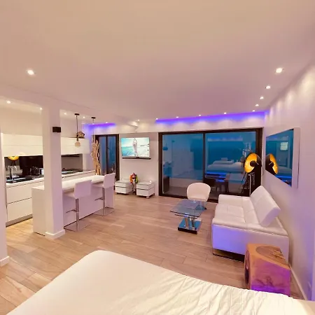 Διαμέρισμα Sea View Floor - Promenade Des